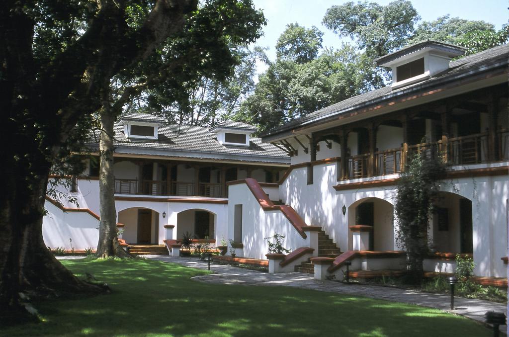 Gokarna Forest Resort Katmandou Extérieur photo
