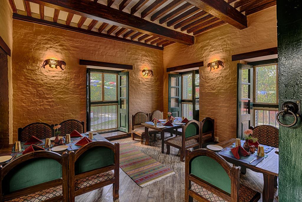 Gokarna Forest Resort Katmandou Extérieur photo
