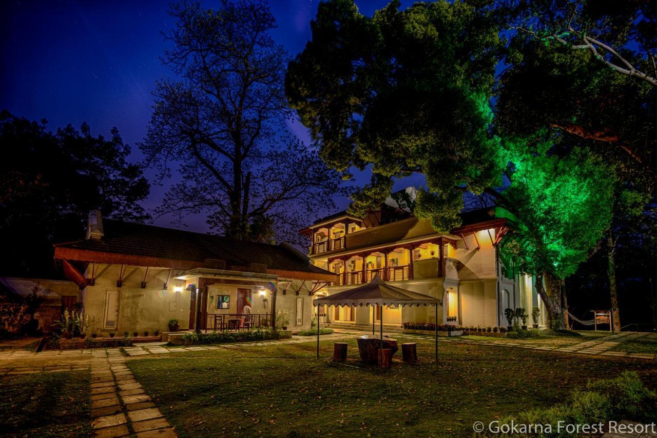 Gokarna Forest Resort Katmandou Extérieur photo